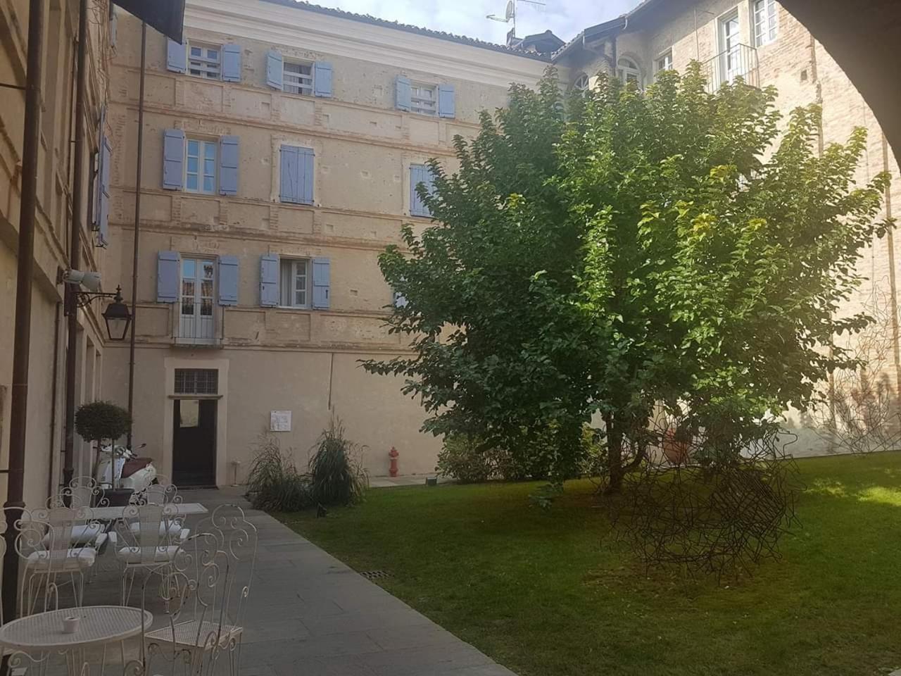 Antico Borgo Cuneo Exterior foto